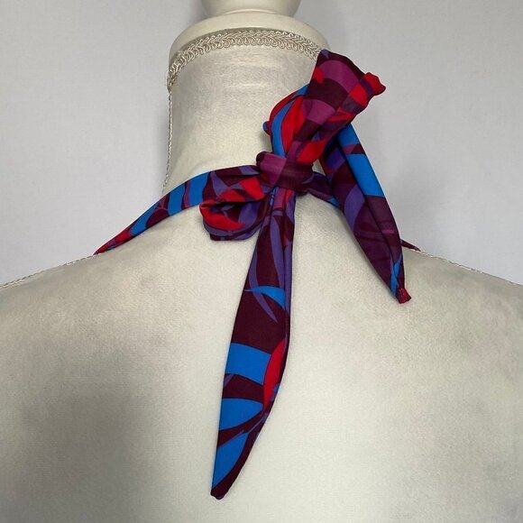 2 Piece Mesh Tropical Print Bathing Suit - Picture 7 of 16